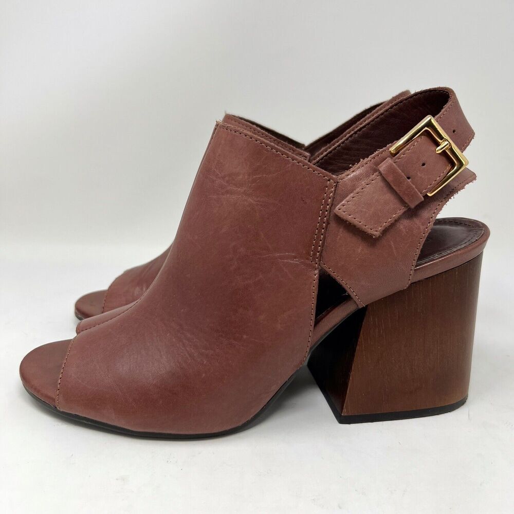 Chocolat Blu Tan Leather Block Heel Sandals - Picture 4 of 13